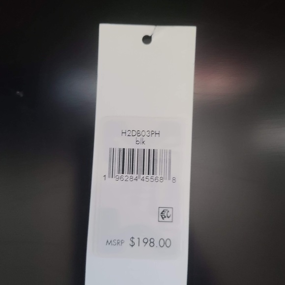 BRAND NEW Calvin Klein Satchel. - Picture 7 of 7